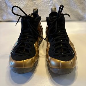 Nike Air Foamposite One - Metallic Gold